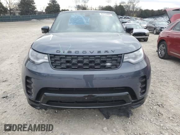 2024 Land Rover Discovery Dynamic SE with VIN SALRL4EU9R2494323, listed as a Copart auction lot 86252884 with 902 mi miles and Salvage title. Bid and sale history available at DreamBid. Image 5.