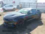 2018 Chevrolet Camaro 2SS с VIN 1G1FH1R77J0144972, выставлен на аукционе IAAI как лот 43279674 с пробегом 71 050 миль миль и . История ставок и продаж доступна на DreamBid. Изображение 18.