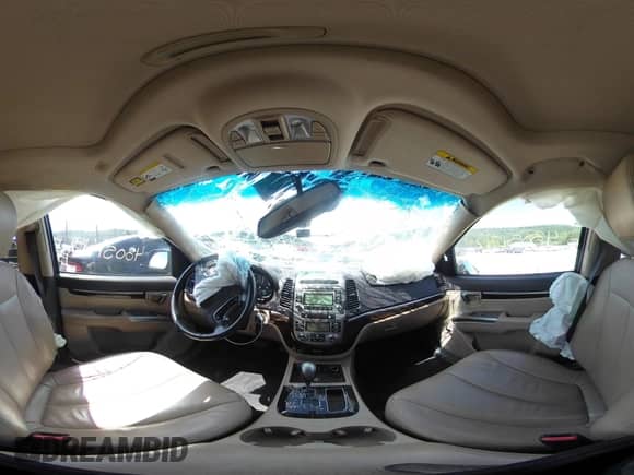 2012 Hyundai Santa Fe Limited с VIN 5XYZKDAG4CG112979, выставлен на аукционе IAAI как лот 43051717 с пробегом 164 154 миль миль и . История ставок и продаж доступна на DreamBid. Изображение 18.