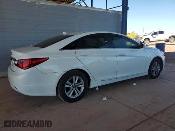 2013 Hyundai Sonata GLS с VIN 5NPEB4AC6DH701277, выставлен на аукционе Copart как лот 87476635 с пробегом 100 802 миль миль и Списание • Salvage title. История ставок и продаж доступна на DreamBid. Изображение 3.