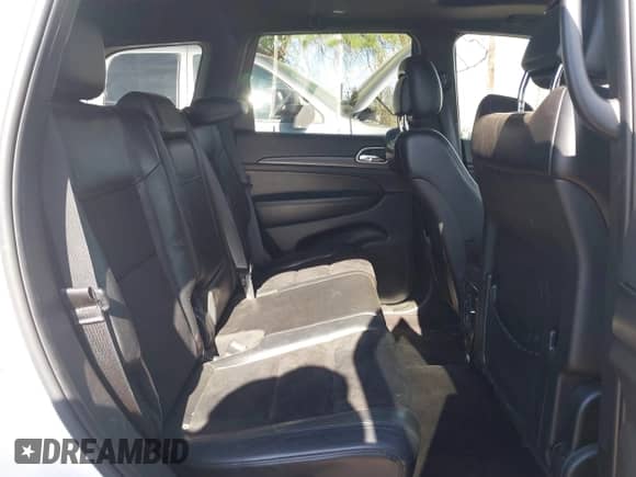 2018 Jeep Grand Cherokee Altitude z VIN 1C4RJFAG3JC204164, wystawiony jako IAAI lot #42940843 z przebiegiem 147 597 mil mil oraz . Historia ofert i sprzedaży dostępna na DreamBid. Obrazek 8.