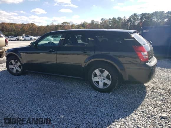 2005 Dodge Magnum SE z VIN 2D4FV48V15H128479, wystawiony jako Copart lot #82242724 z przebiegiem 261 270 mil mil oraz Szkoda całkowita • Salvage title. Historia ofert i sprzedaży dostępna na DreamBid. Obrazek 2.