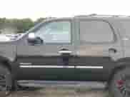 2012 Chevrolet Tahoe LTZ с VIN 1GNSKCE05CR292846, выставлен на аукционе IAAI как лот 42585464 с пробегом 277 198 миль миль и . История ставок и продаж доступна на DreamBid. Изображение 15.