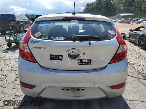 2015 Hyundai Accent GS с VIN KMHCT5AE2FU225061, выставлен на аукционе Copart как лот 64637245 с пробегом 217 944 миль миль и Списание • Salvage title. История ставок и продаж доступна на DreamBid. Изображение 6.