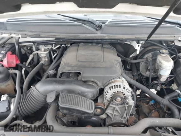 2014 Chevrolet Suburban LTZ with VIN 1GNSKKE79ER218727, listed as a IAAI auction lot 42761610 with 242,771 mi miles and . Bid and sale history available at DreamBid. Image 10.