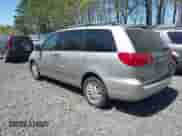 2008 Toyota Sienna XLE z VIN 5TDBK22C28S017574, wystawiony jako IAAI lot #42161913 z przebiegiem 207 432 mil mil oraz . Historia ofert i sprzedaży dostępna na DreamBid. Obrazek 3.