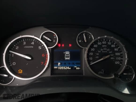 2016 Toyota Tundra Platinum with VIN 5TFGW5F11GX211137, listed as a Copart auction lot 82516064 with 105,524 mi miles and Salvage title. Bid and sale history available at DreamBid. Image 9.