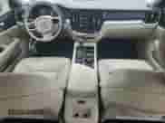 2020 Volvo S60 Momentum с VIN 7JRA22TK5LG072669, выставлен на аукционе Copart как лот 67943825 с пробегом 95 845 миль миль и Списание • Salvage title. История ставок и продаж доступна на DreamBid. Изображение 8.