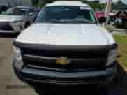2013 Chevrolet Silverado 1500 Work Truck with VIN 1GCRCPE04DZ157807, listed as a Copart auction lot 75569584 with 102,747 mi miles and Salvage title. Bid and sale history available at DreamBid. Image 5.