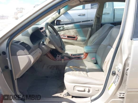 2006 Toyota Camry STD with VIN 4T1BE32K46U140544, listed as a IAAI auction lot 43478995 with 228,658 mi miles and . Bid and sale history available at DreamBid. Image 5.