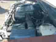 1998 Honda Accord EX z VIN 1HGCG1652WA067382, wystawiony jako IAAI lot #43242986 z przebiegiem 200 559 mil mil oraz . Historia ofert i sprzedaży dostępna na DreamBid. Obrazek 19.