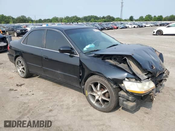 1998 Honda Accord LX с VIN 1HGCG5540WA140619, выставлен на аукционе Copart как лот 59902255 с пробегом 292 521 миль миль и Списание • Salvage title. История ставок и продаж доступна на DreamBid. Изображение 4.