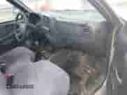 1998 Chevrolet S-10 LS с VIN 1GCCS1442WK218402, выставлен на аукционе IAAI как лот 41807241 с пробегом 281 104 миль миль и . История ставок и продаж доступна на DreamBid. Изображение 5.