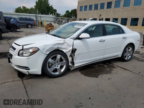 2012 Chevrolet Malibu 3LT z VIN 1G1ZF5E75CF120685, wystawiony jako Copart lot #69034235 z przebiegiem 49 510 mil mil oraz Szkoda całkowita • Salvage title. Historia ofert i sprzedaży dostępna na DreamBid. Obrazek 1.