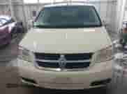 2008 Dodge Grand Caravan SXT z VIN 1D8HN54P48B146508, wystawiony jako IAAI lot #41868744 z przebiegiem 169 698 mil mil oraz . Historia ofert i sprzedaży dostępna na DreamBid. Obrazek 12.