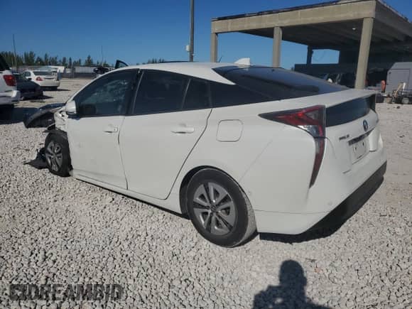 2018 Toyota Prius Two с VIN JTDKARFU4J3061386, выставлен на аукционе Copart как лот 48717375 с пробегом 112 010 миль миль и Списание • Salvage title. История ставок и продаж доступна на DreamBid. Изображение 2.