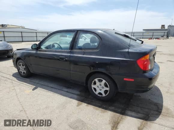 2003 Hyundai Accent GL с VIN KMHCG35C33U258812, выставлен на аукционе Copart как лот 57509245 с пробегом 153 716 миль миль и Списание • Salvage title. История ставок и продаж доступна на DreamBid. Изображение 2.
