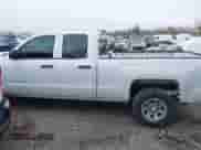 2015 Chevrolet Silverado 1500 Work Truck с VIN 1GCRCPEC3FZ154684, выставлен на аукционе IAAI как лот 41561011 с пробегом 252 698 миль миль и . История ставок и продаж доступна на DreamBid. Изображение 14.