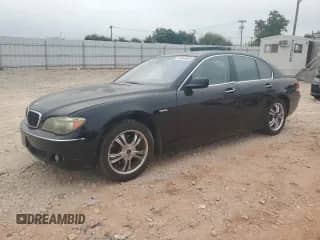 2008 BMW 7 Series 750i with VIN WBAHL83588DT14450, listed as a Copart auction lot 85564645 with 204,261 mi miles and Clean title. Bid and sale history available at DreamBid. Image 1.