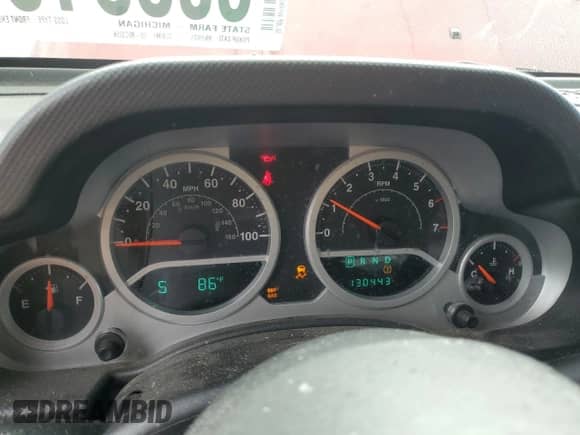 2008 Jeep Wrangler Sahara с VIN 1J4FA54138L641400, выставлен на аукционе Copart как лот 80331605 с пробегом 130 443 миль миль и Чистый • Clean title. История ставок и продаж доступна на DreamBid. Изображение 9.