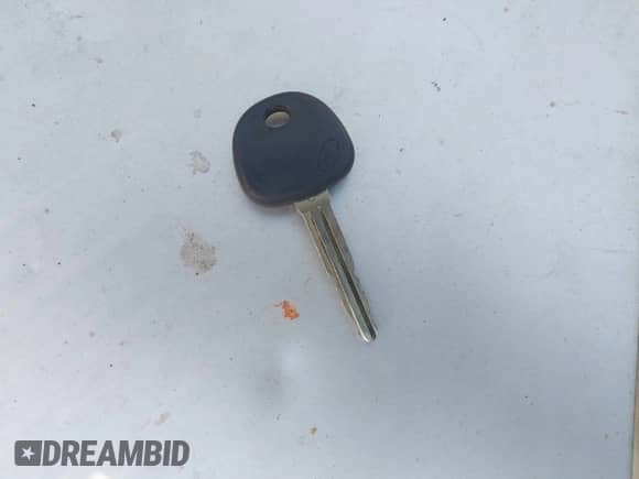 2013 Hyundai Elantra GLS z VIN 5NPDH4AE0DH263710, wystawiony jako IAAI lot #43174455 z przebiegiem 163 619 mil mil oraz . Historia ofert i sprzedaży dostępna na DreamBid. Obrazek 11.