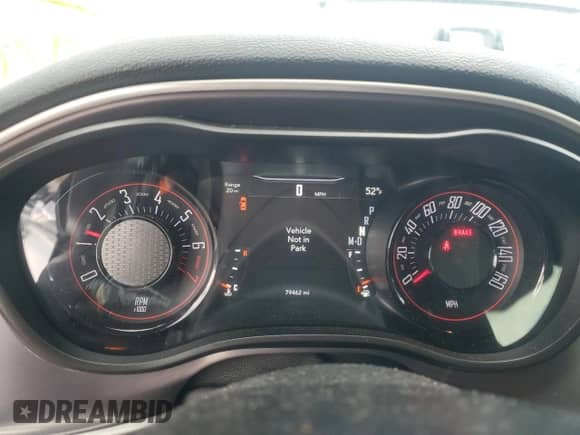 2020 Dodge Challenger SXT z VIN 2C3CDZGG9LH178910, wystawiony jako Copart lot #57433735 z przebiegiem 79 462 mil mil oraz Szkoda całkowita • Salvage title. Historia ofert i sprzedaży dostępna na DreamBid. Obrazek 9.