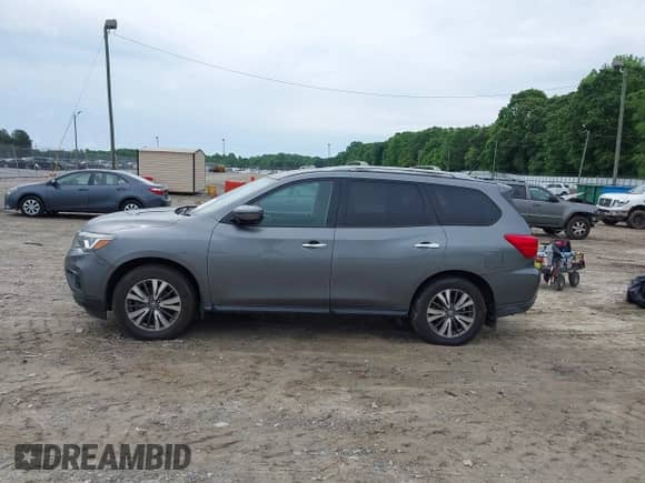 2017 Nissan Pathfinder S с VIN 5N1DR2MN9HC643865, выставлен на аукционе IAAI как лот 42212270 с пробегом 116 691 миль миль и . История ставок и продаж доступна на DreamBid. Изображение 14.