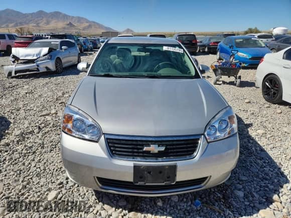 2007 Chevrolet Malibu 1LT z VIN 1G1ZT58F27F212810, wystawiony jako Copart lot #81135195 z przebiegiem 213 939 mil mil oraz Szkoda całkowita • Salvage title. Historia ofert i sprzedaży dostępna na DreamBid. Obrazek 5.