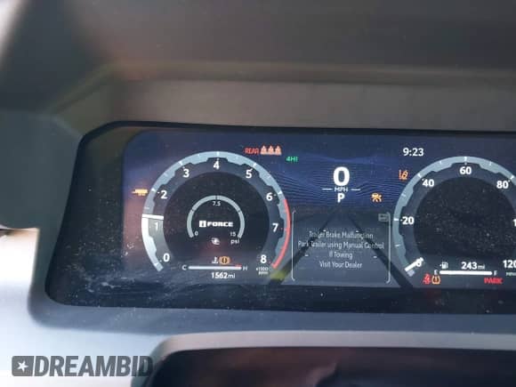 2024 Toyota Tacoma SR5 with VIN 3TMLB5JN6RM048448, listed as a IAAI auction lot 41005722 with 1,562 mi miles and . Bid and sale history available at DreamBid. Image 7.