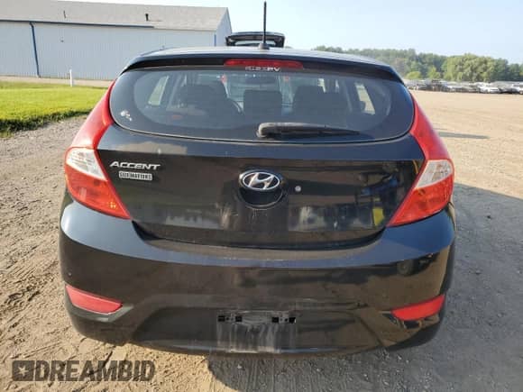 2012 Hyundai Accent GS z VIN KMHCT5AE0CU014923, wystawiony jako Copart lot #68630615 z przebiegiem 140 232 mil mil oraz Czysty tytuł • Clean title. Historia ofert i sprzedaży dostępna na DreamBid. Obrazek 6.
