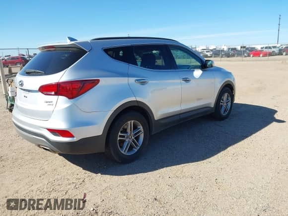 2018 Hyundai Santa Fe 2.4L с VIN 5XYZUDLB5JG525129, выставлен на аукционе IAAI как лот 43467389 с пробегом 115 178 миль миль и . История ставок и продаж доступна на DreamBid. Изображение 4.