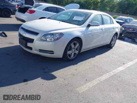 2011 Chevrolet Malibu 2LT с VIN 1G1ZD5E72BF388176, выставлен на аукционе IAAI как лот 42619923 с пробегом 78 556 миль миль и . История ставок и продаж доступна на DreamBid. Изображение 2.