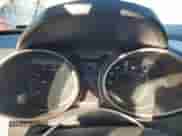 2016 Hyundai Veloster z VIN KMHTC6AD5GU267402, wystawiony jako Copart lot #82196445 z przebiegiem 158 075 mil mil oraz Czysty tytuł • Clean title. Historia ofert i sprzedaży dostępna na DreamBid. Obrazek 9.