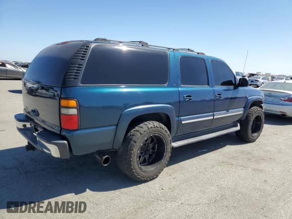 2005 Chevrolet Suburban Z71 с VIN 3GNFK16Z65G126213, выставлен на аукционе Copart как лот 67986305 с пробегом Не указан миль и Списание • Salvage title. История ставок и продаж доступна на DreamBid. Изображение 3.