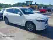 2024 Mazda CX-5 S Preferred z VIN JM3KFBCL3R0520576, wystawiony jako IAAI lot #42364808 z przebiegiem 8 482 mil mil oraz . Historia ofert i sprzedaży dostępna na DreamBid. Obrazek 1.