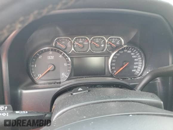 2014 GMC Sierra 1500 SLE with VIN 3GTP1UEC2EG500590, listed as a Copart auction lot 82390415 with Not provided miles and Salvage title. Bid and sale history available at DreamBid. Image 9.