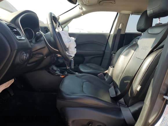 2020 Jeep Compass Limited with VIN 3C4NJDCB6LT236036, listed as a Copart auction lot 65977365 with 31,846 mi miles and Non repairable. Bid and sale history available at DreamBid. Image 7.