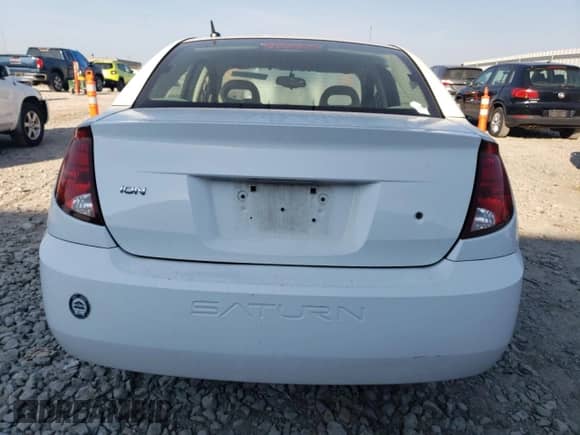 2007 Saturn ION ION 2 с VIN 1G8AJ55F57Z137074, выставлен на аукционе Copart как лот 71263584 с пробегом 170 793 миль миль и На запчасти • Non repairable. История ставок и продаж доступна на DreamBid. Изображение 6.