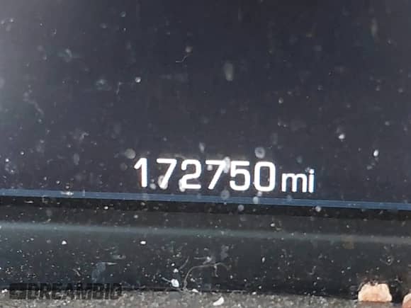 2015 Chevrolet Silverado 1500 LT z VIN 1GCVKREHXFZ431825, wystawiony jako IAAI lot #42714255 z przebiegiem 172 750 mil mil oraz . Historia ofert i sprzedaży dostępna na DreamBid. Obrazek 16.