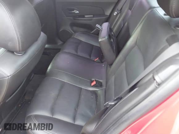 2014 Chevrolet Cruze 2LT with VIN 1G1PE5SB1E7332452, listed as a IAAI auction lot 43425946 with 238,310 mi miles and . Bid and sale history available at DreamBid. Image 8.