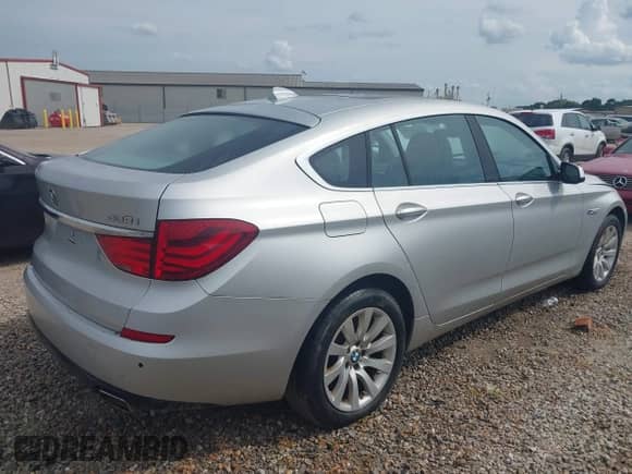 2010 BMW 5 Series 550i Gran Turismo с VIN WBASN4C51AC209642, выставлен на аукционе IAAI как лот 42655706 с пробегом 129 479 миль миль и . История ставок и продаж доступна на DreamBid. Изображение 4.