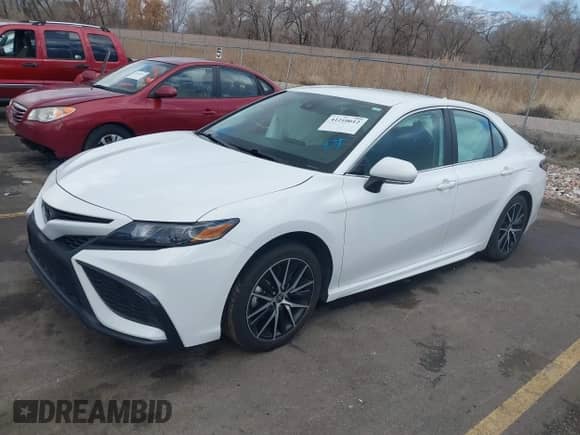 2023 Toyota Camry SE с VIN 4T1G11AK6PU813746, выставлен на аукционе IAAI как лот 41210012 с пробегом 34 717 миль миль и . История ставок и продаж доступна на DreamBid. Изображение 17.