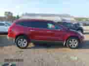 2009 Chevrolet Traverse 2LT с VIN 1GNER23D79S157202, выставлен на аукционе IAAI как лот 43242076 с пробегом 173 927 миль миль и . История ставок и продаж доступна на DreamBid. Изображение 13.