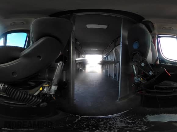 2020 Ram ProMaster Cargo с VIN 3C6URVJG2LE117078, выставлен на аукционе IAAI как лот 43515811 с пробегом Не указан миль и . История ставок и продаж доступна на DreamBid. Изображение 19.