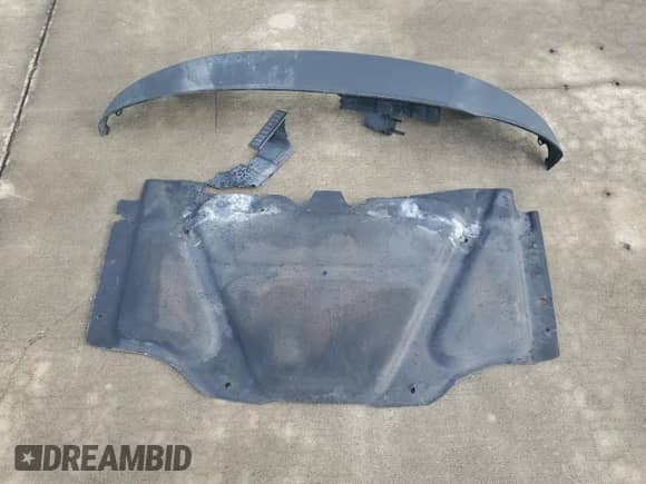 2009 Jeep Grand Cherokee Laredo with VIN 1J8GR48K99C531235, listed as a Copart auction lot 84378915 with 86,974 mi miles and Salvage title. Bid and sale history available at DreamBid. Image 12.