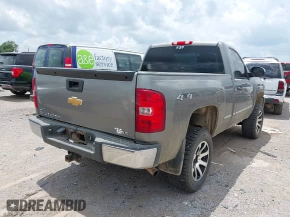 2012 Chevrolet Silverado 1500 Work Truck with VIN 1GCNKPE00CZ186608, listed as a IAAI auction lot 42658913 with 132,443 mi miles and . Bid and sale history available at DreamBid. Image 4.