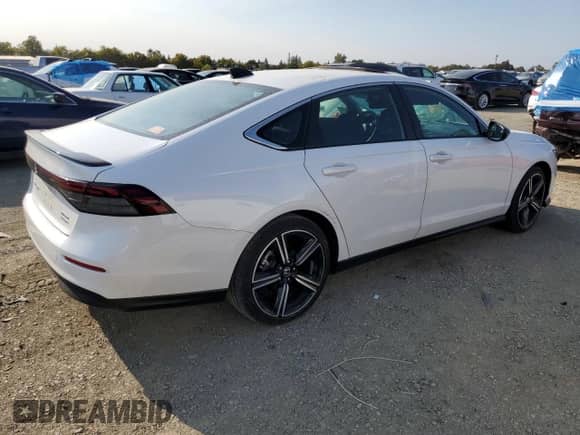 2024 Honda Accord Sport с VIN 1HGCY2F51RA010923, выставлен на аукционе Copart как лот 71099965 с пробегом 24 880 миль миль и Списание • Salvage title. История ставок и продаж доступна на DreamBid. Изображение 3.