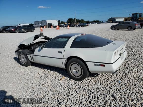 1986 Chevrolet Corvette с VIN 1G1YY0786G5107468, выставлен на аукционе Copart как лот 69333394 с пробегом 148 215 миль миль и Списание • Salvage title. История ставок и продаж доступна на DreamBid. Изображение 2.
