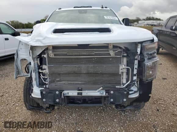 2024 Chevrolet Silverado 3500HD LT с VIN 1GC4YTEYXRF328434, выставлен на аукционе Copart как лот 72161054 с пробегом 19 187 миль миль и Списание • Salvage title. История ставок и продаж доступна на DreamBid. Изображение 5.