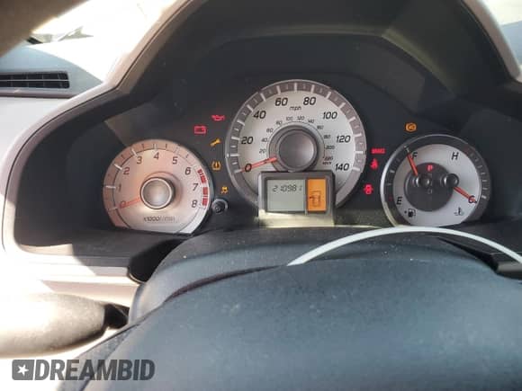 2015 Honda Pilot LX with VIN 5FNYF3H25FB008176, listed as a Copart auction lot 71611875 with 210,981 mi miles and Clean title. Bid and sale history available at DreamBid. Image 9.